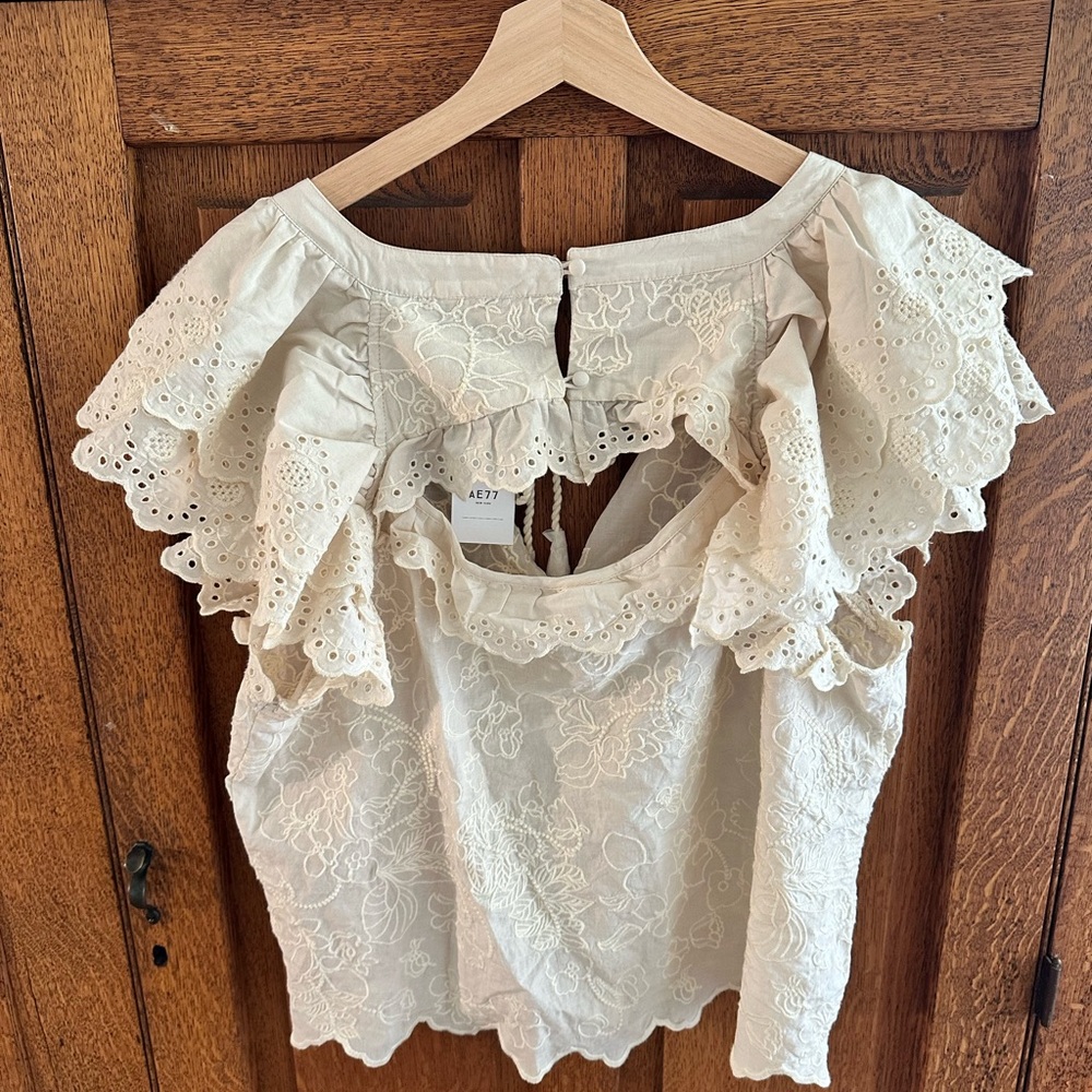 NWT AE77 (American Eagle Luxe collection) Eyelit Blouse - Picture 3 of 5